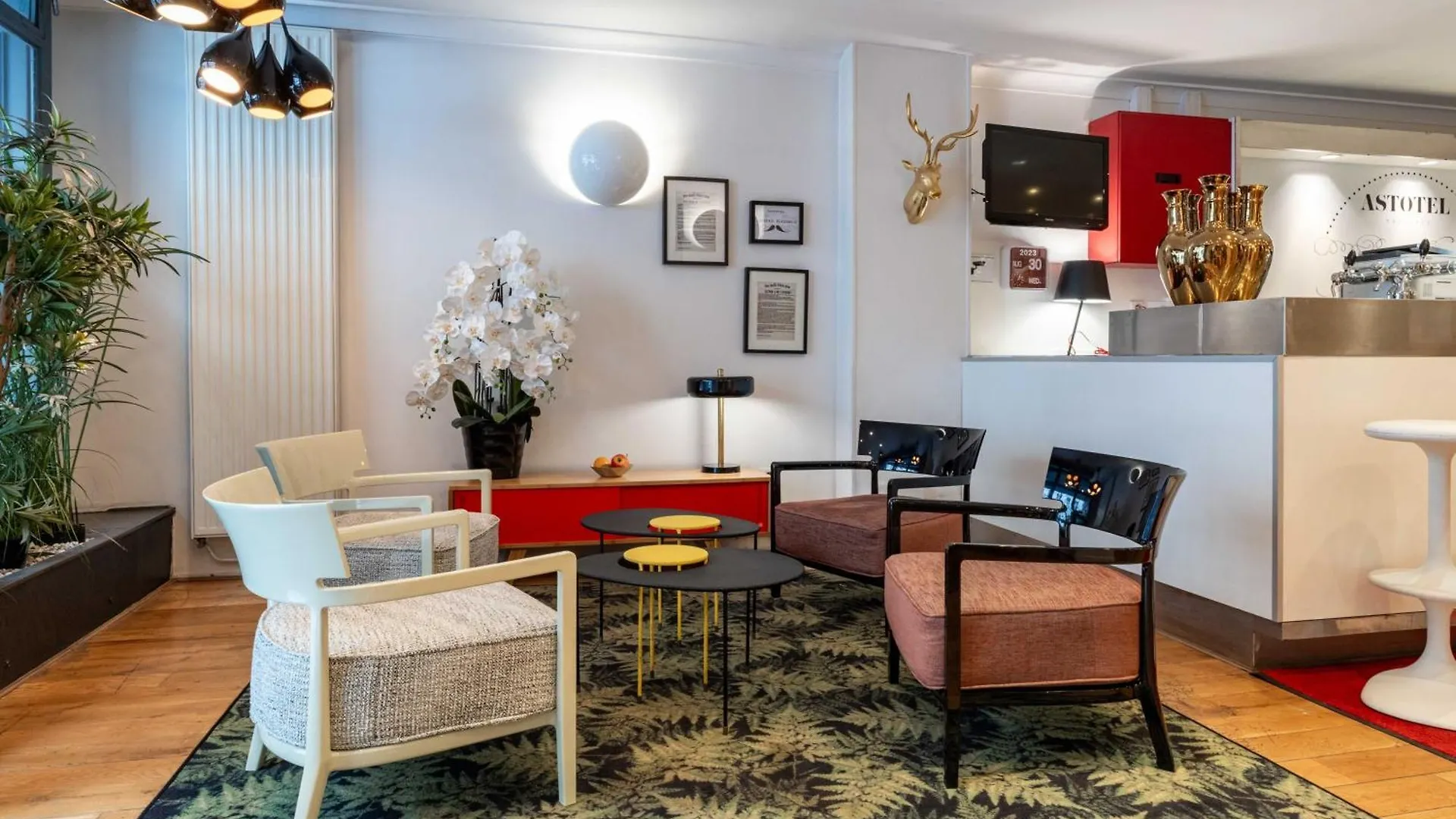 George - Astotel Paris